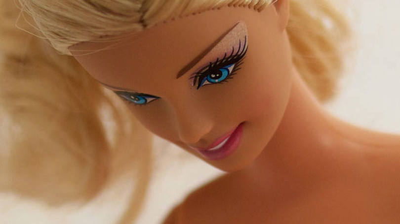 size_810_16_9_Barbie